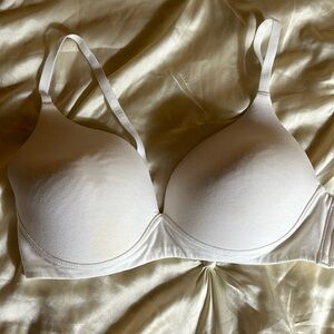 Schiesser (European brand) organic bra size  36 B/ 80B